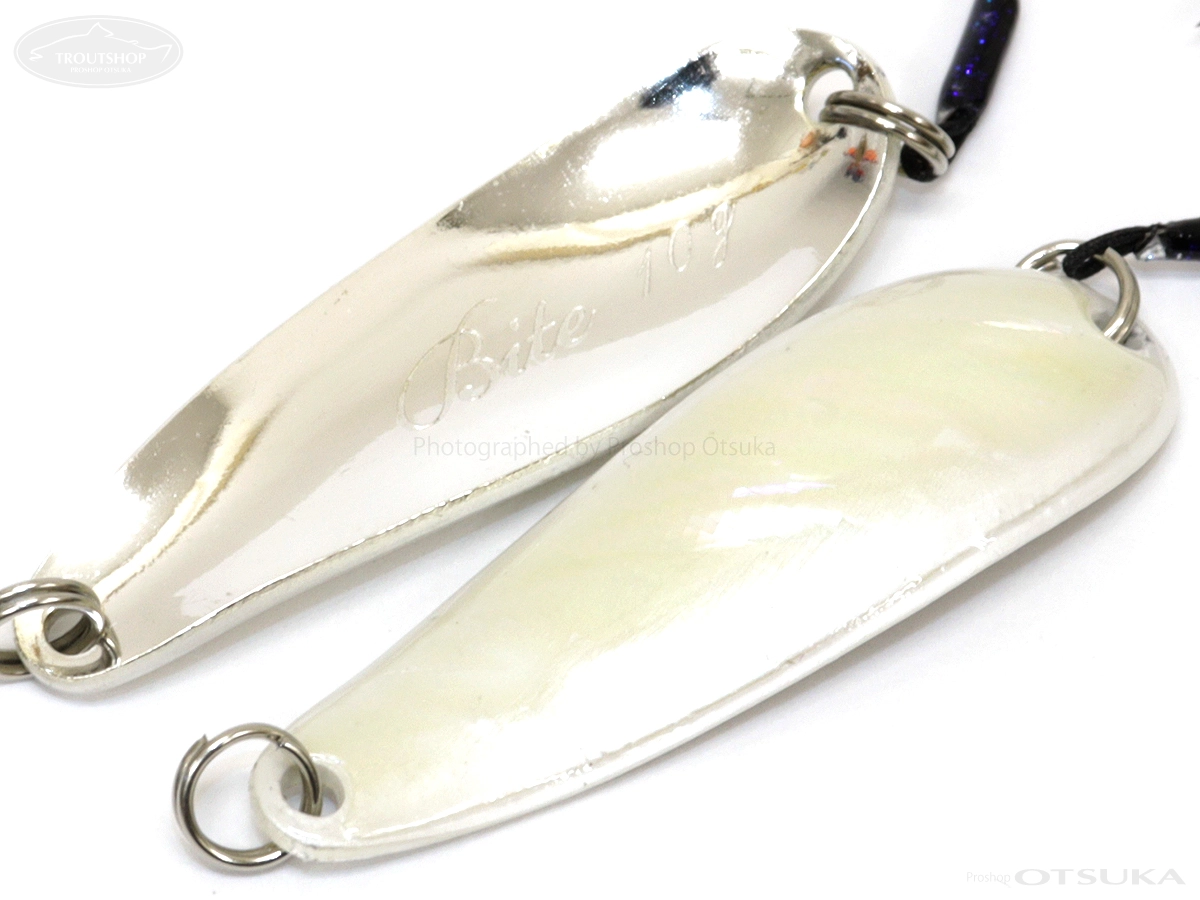 アートフィッシング 忠さんスプーン シェルバイト 10g 10g 56mm #P/PW